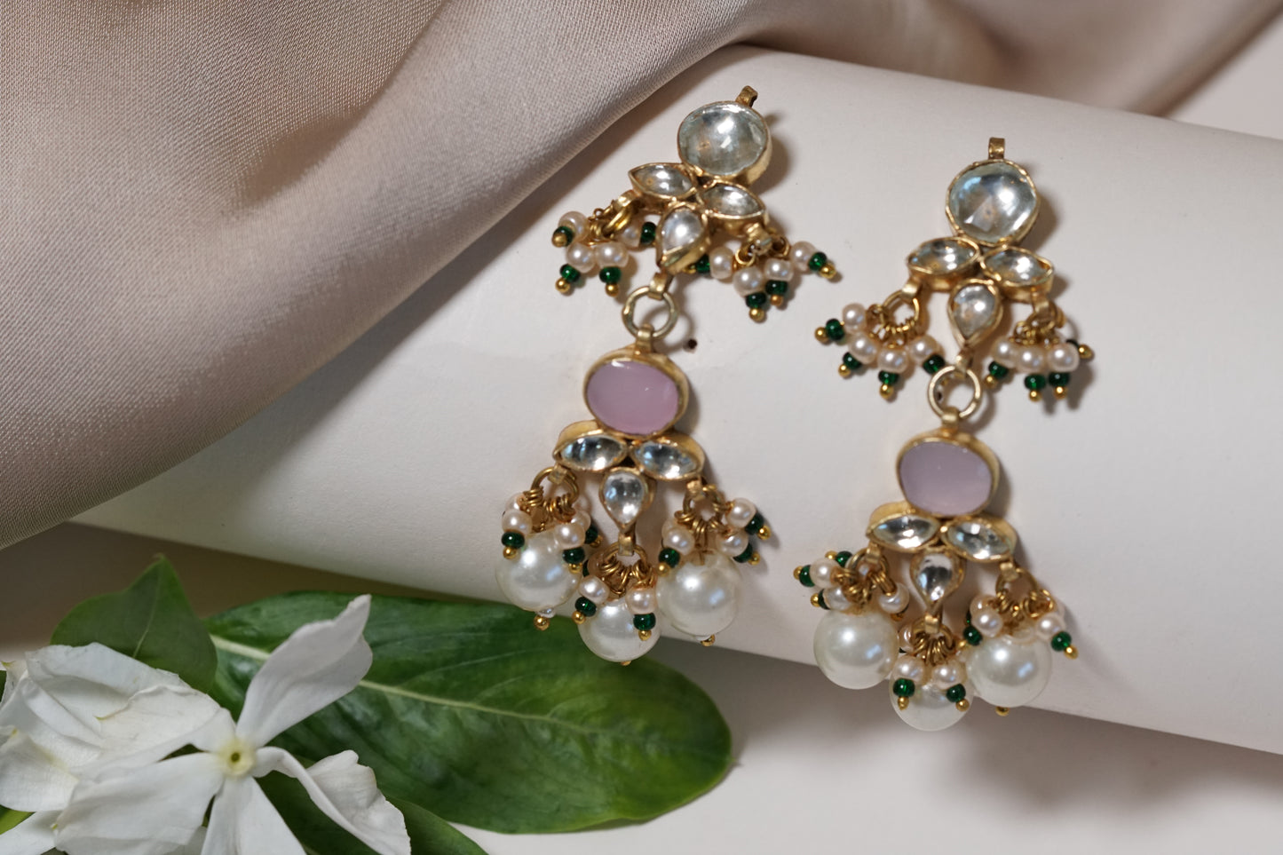 White Kundan Necklace Set H1-051