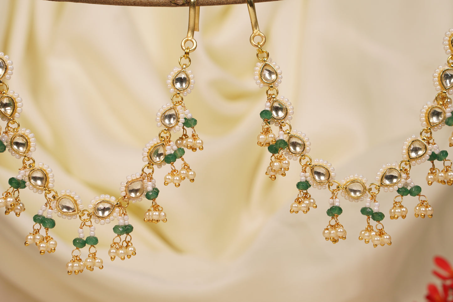 Kundan  Earchain 9-219