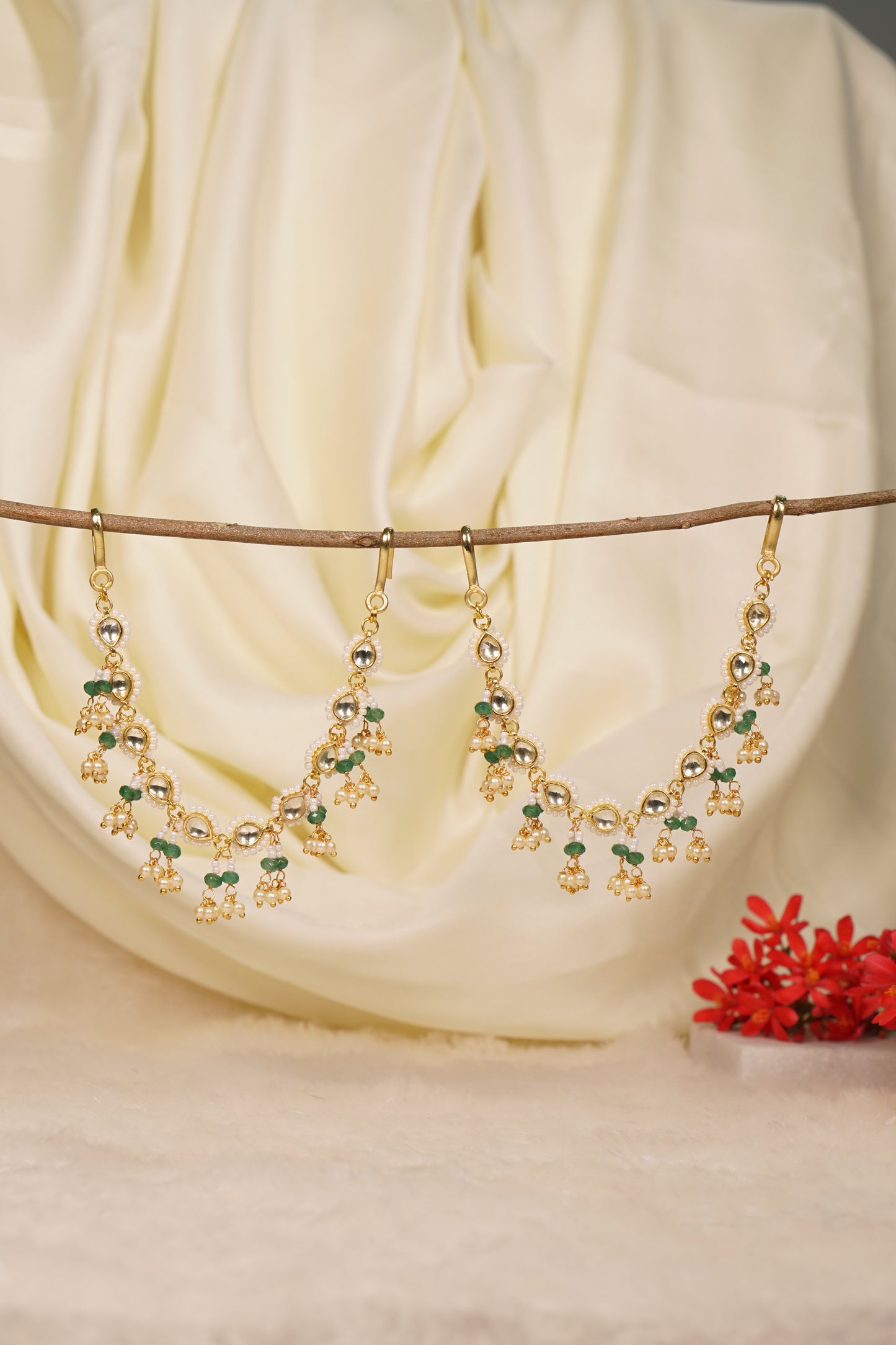 Kundan  Earchain 9-219