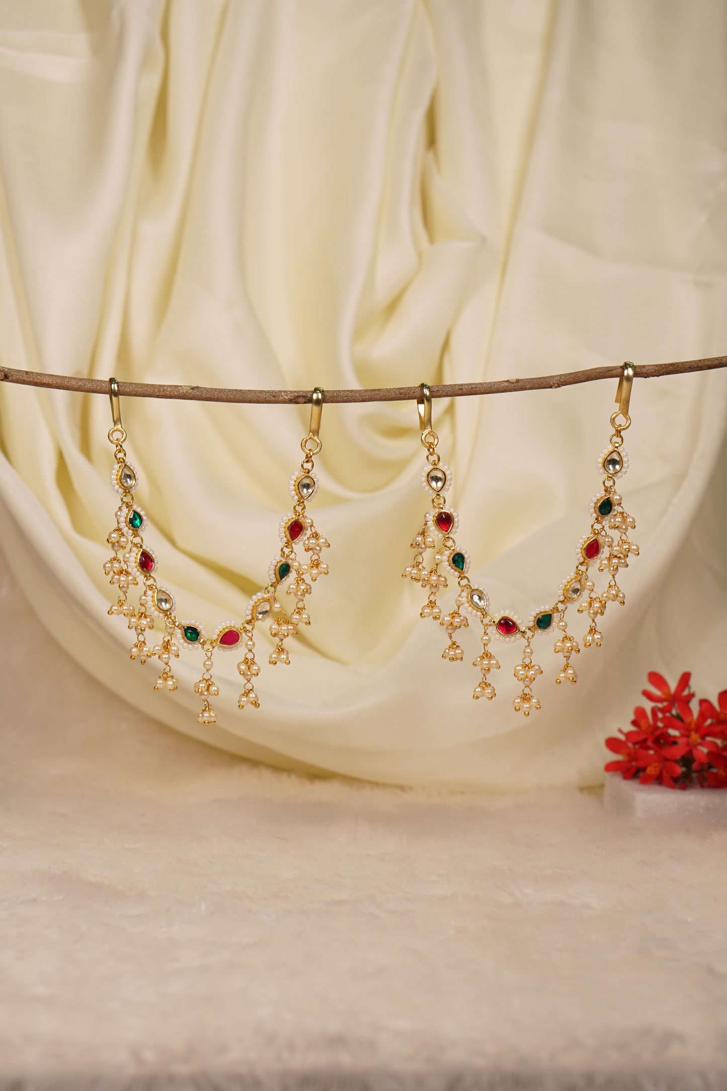 Kundan Multi colour Earchain 9-218