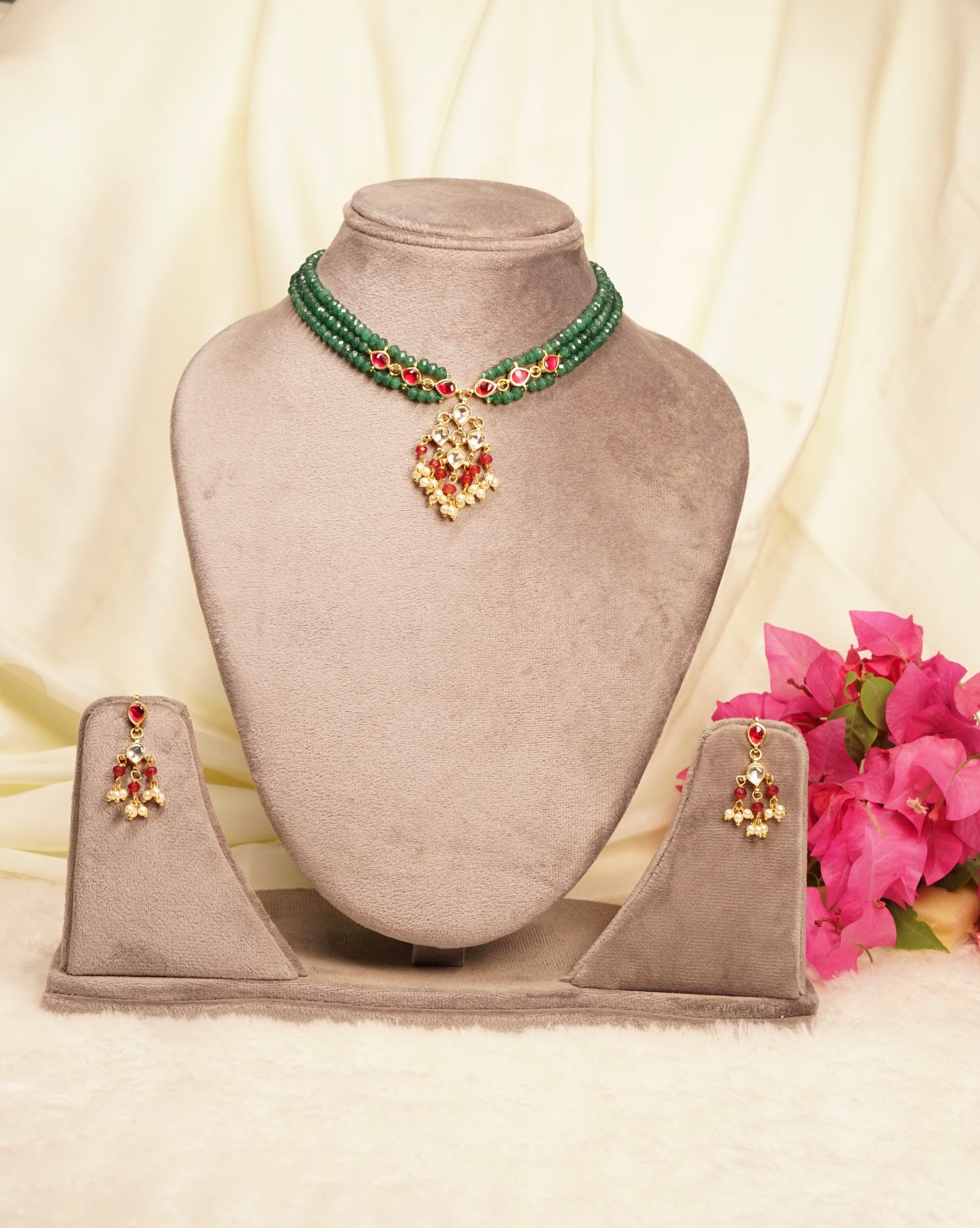 Green  Beads Kundan Necklace Set 4-8106