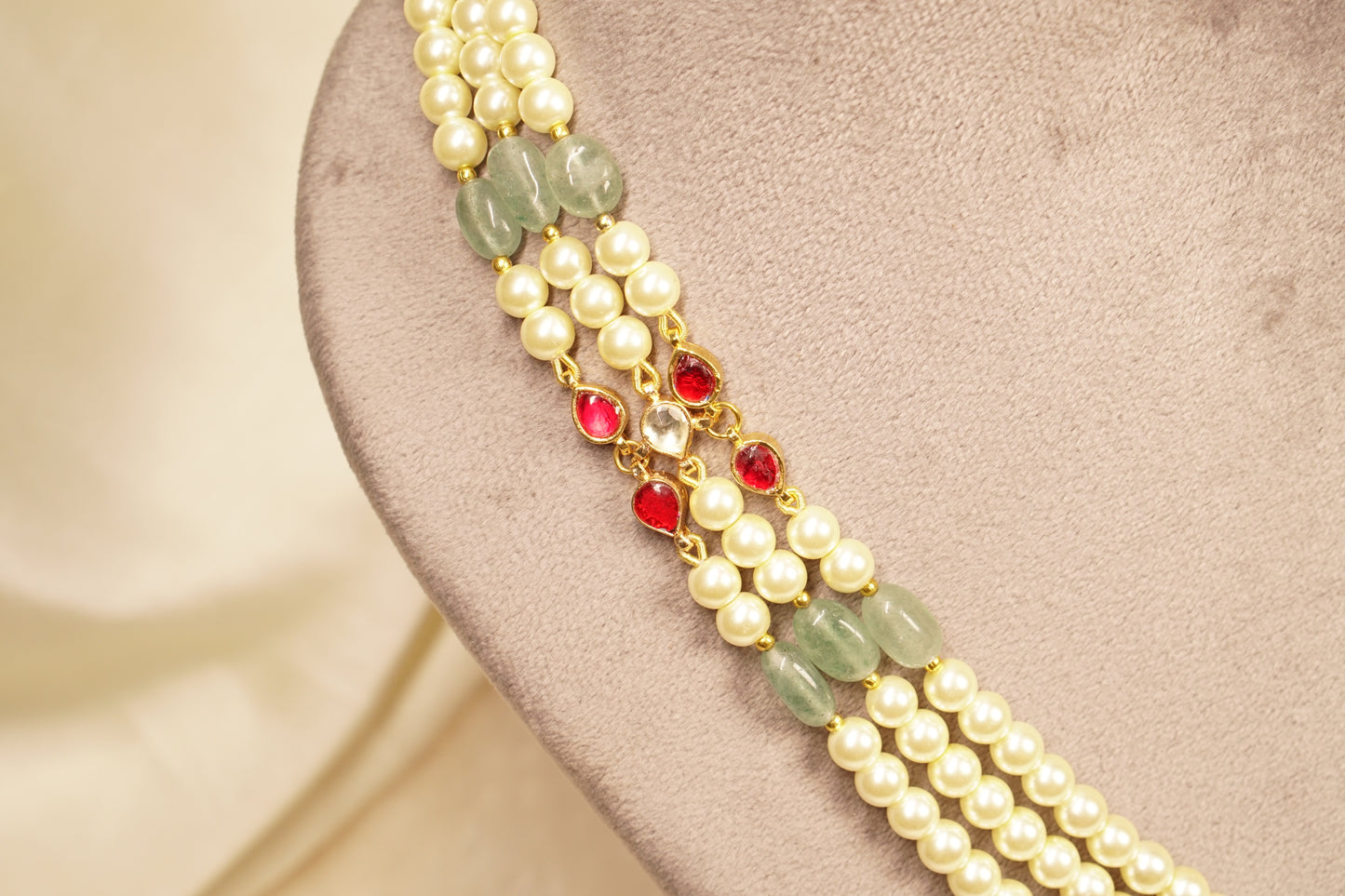 beads Necklace 4-8105