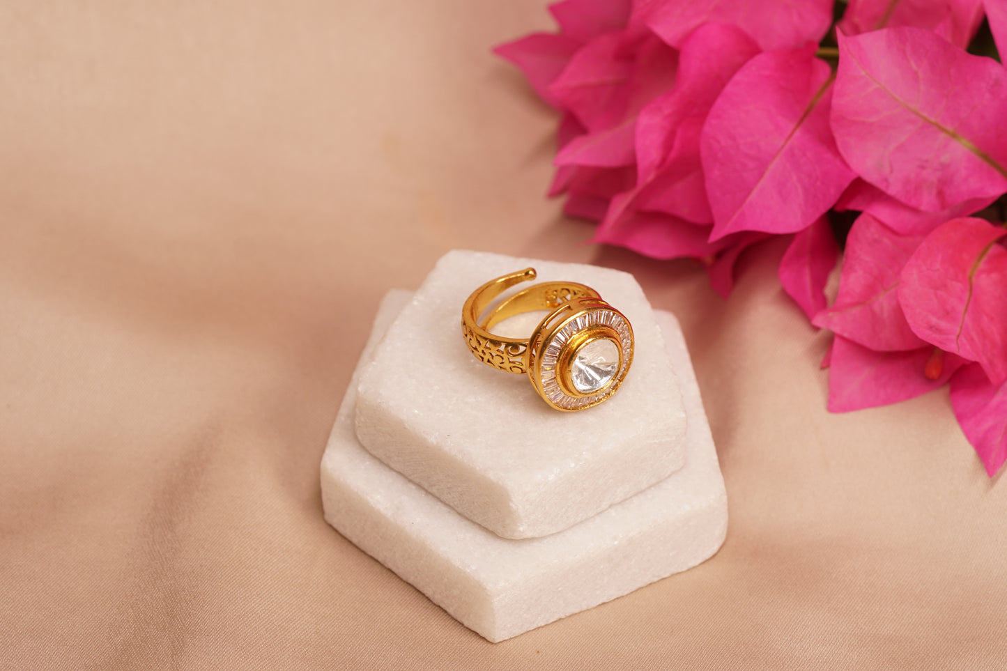 White Polki Ring H6-6