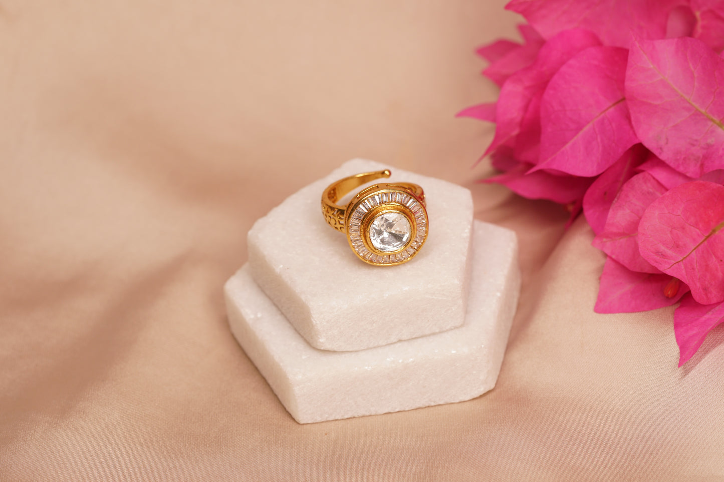 White Polki Ring H6-6