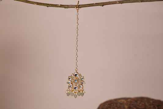 Kundan Maang Tikka H1-119
