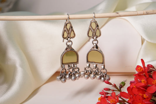 Oxidised Earring Yellow Glass H1-163