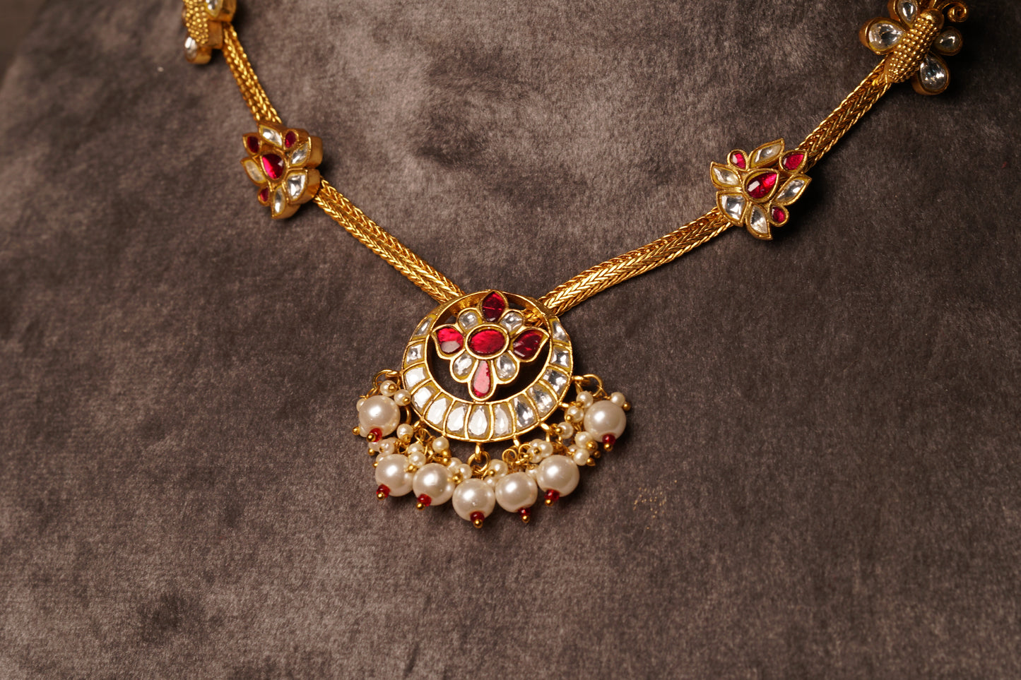 KUNDAN NECKLACE (4-8332)(U)