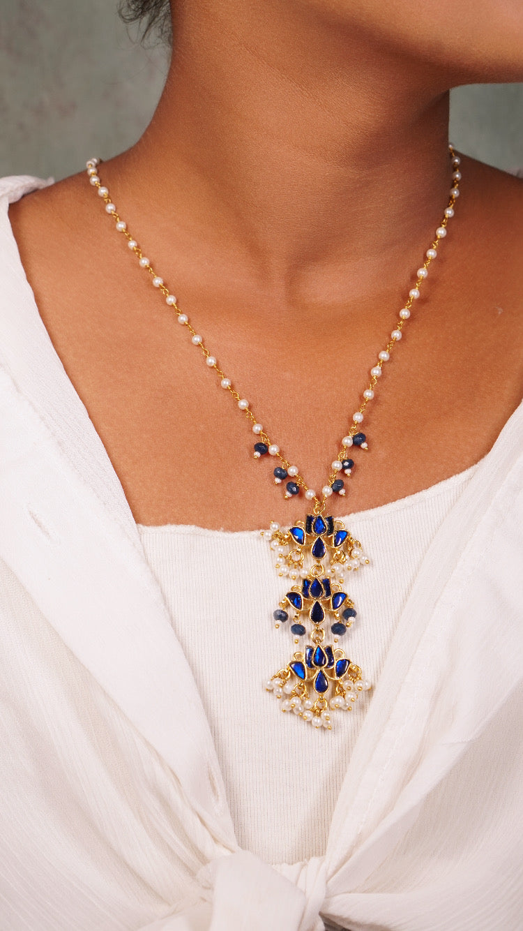 Lotus Pendant (H1-016)