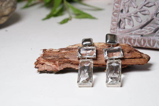 Silver Crystal Earrings H1-070