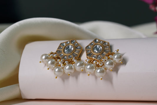 White Pearl Kundan Earrings 1-3173