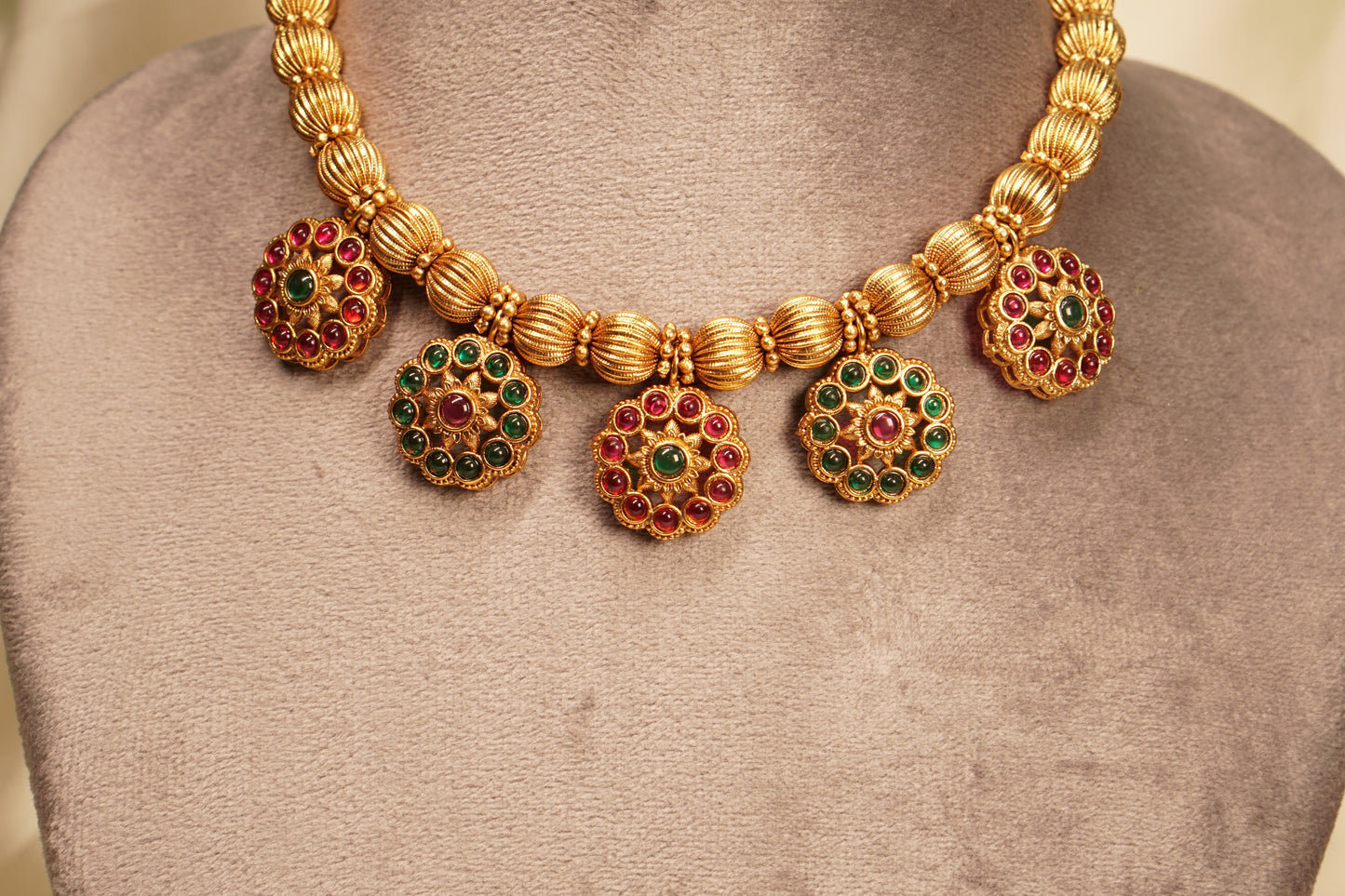 Antique Necklace set 4-8024
