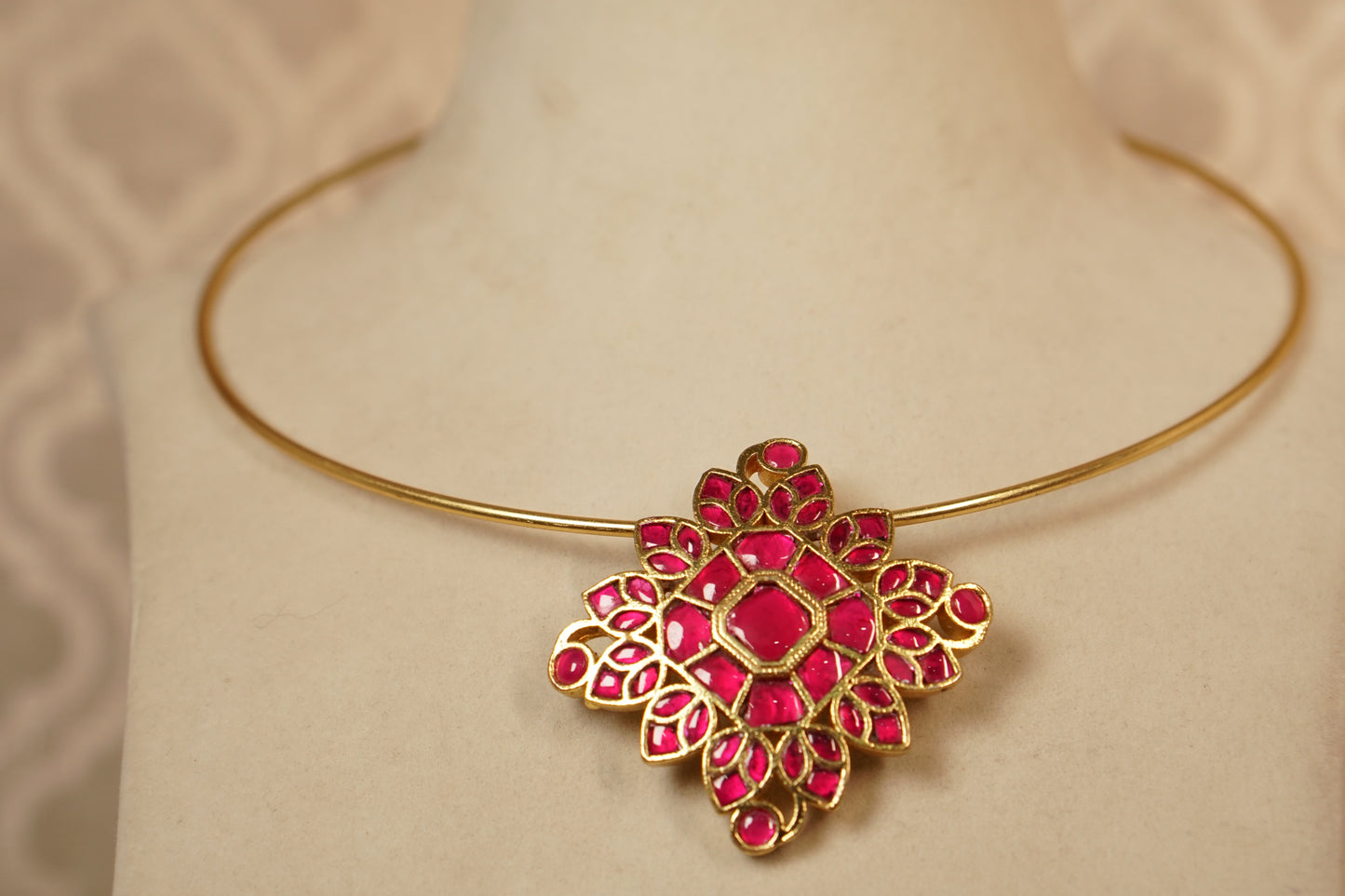 Hasli Kundan Pink Necklace 4-6309