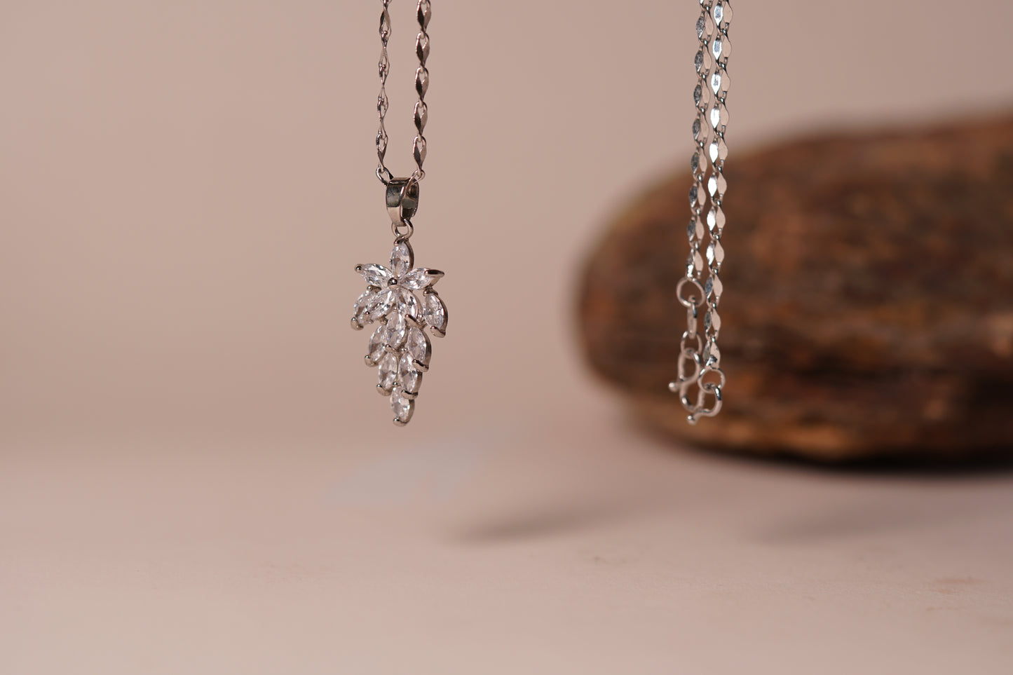 AD sterling silver Pendant with chain H1-057