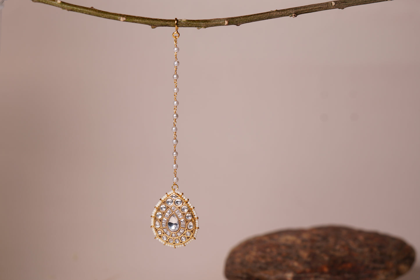 Kundan Maang Tikka H1-117