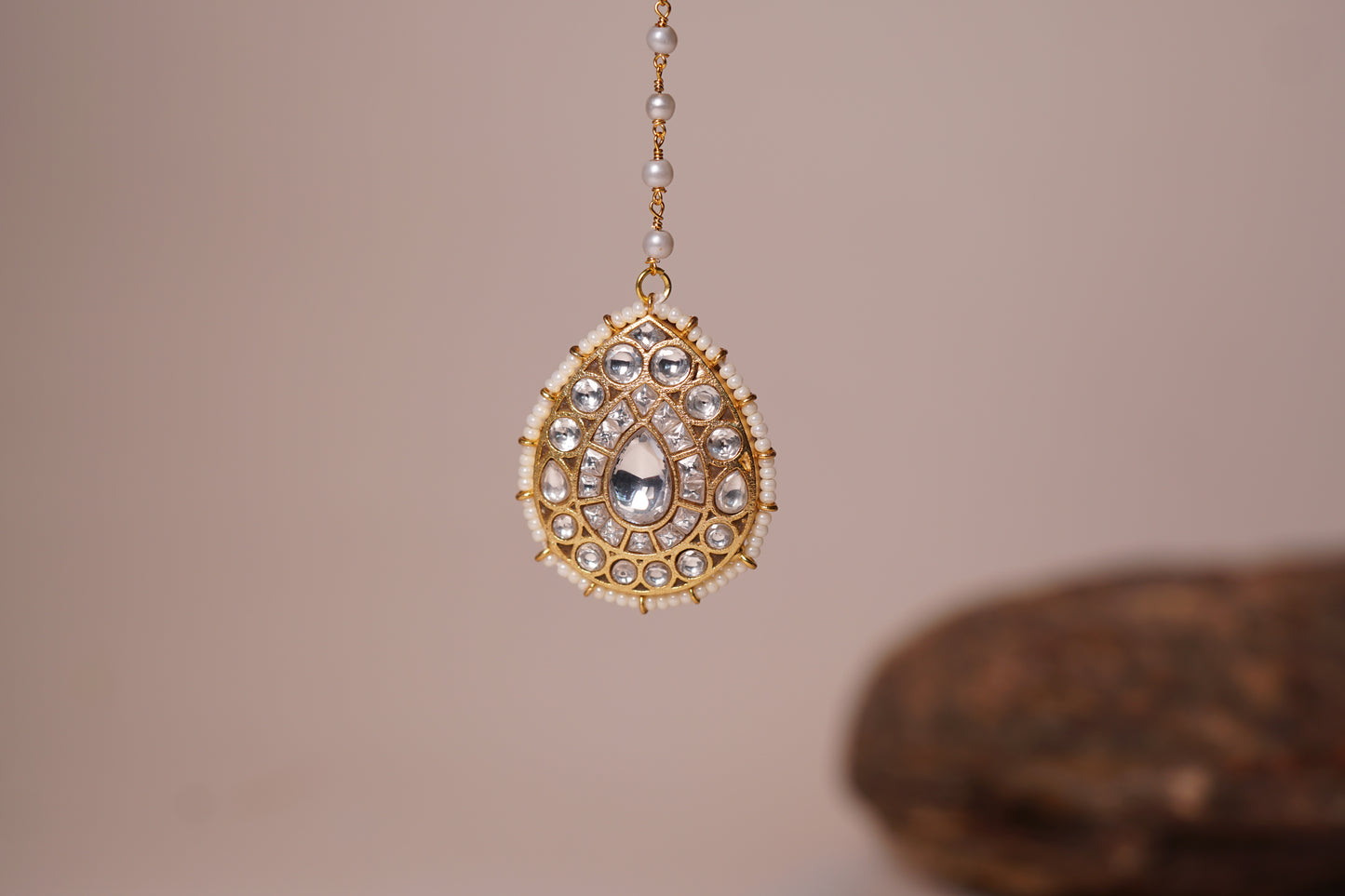 Kundan Maang Tikka H1-117