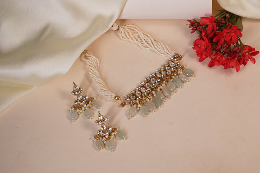 Light Green Choker Set 4-7849