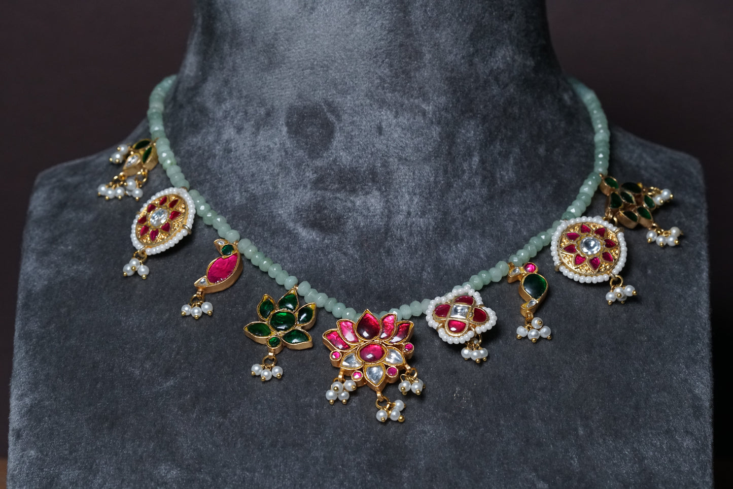 NECKLACE  (4-)8051(R)